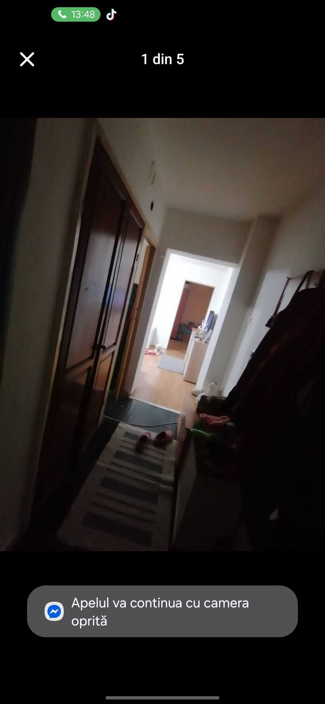 Vand apartament cu 2 camere in centru Moldova noua