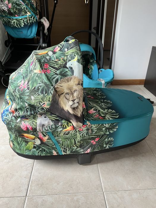 Cybex landou colectia Fashion We The Best Blue By Dj Khaled