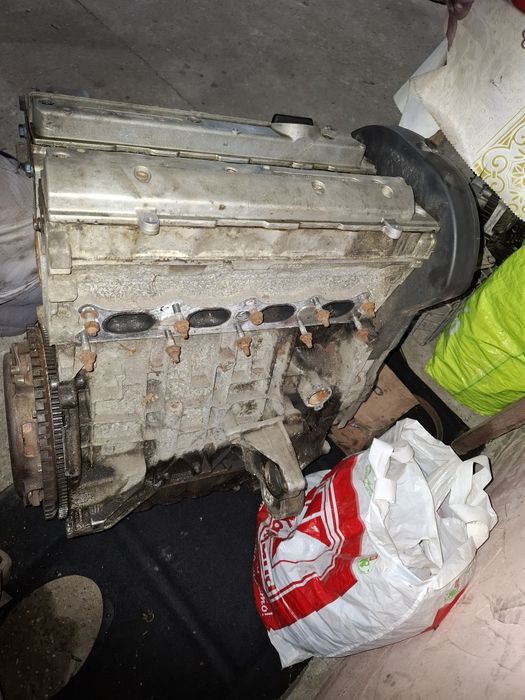 Двигател 1.8 16V от Peugeot 306