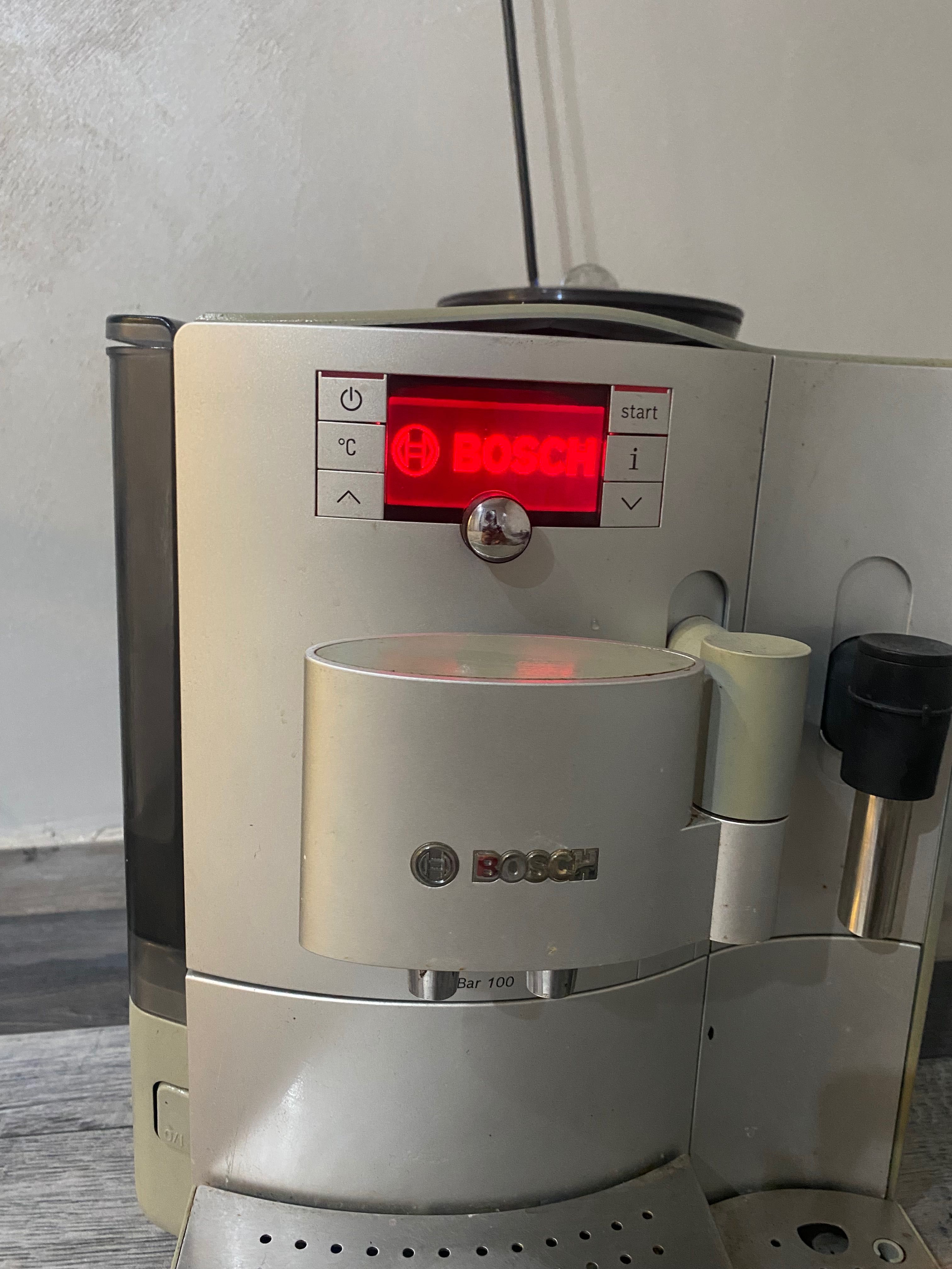 Кафе машина робот Bosch