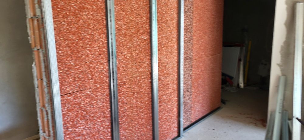 execut izolatie fonica apartamente