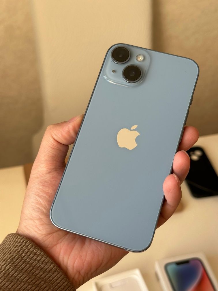 iPhone 14 в отличном состоянии