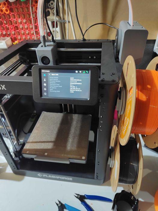 Vand Imprimanta Flashforge AD5X cu AMS 4 culori