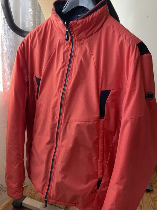 Boss  оригинал яке мьжко L пролет-есен