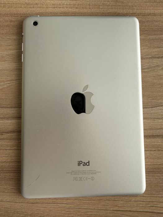 iPad Mini generatia 1 16GB