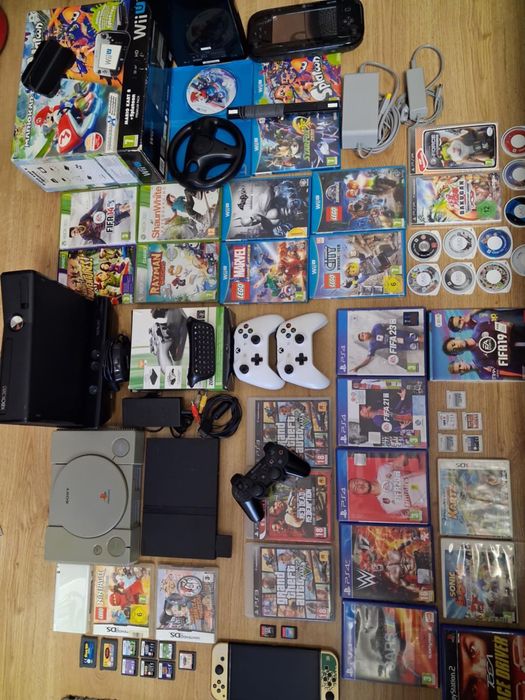Console,manete,jocuri