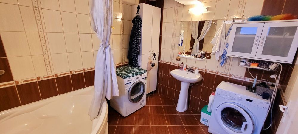 Vând casă în Sibiu