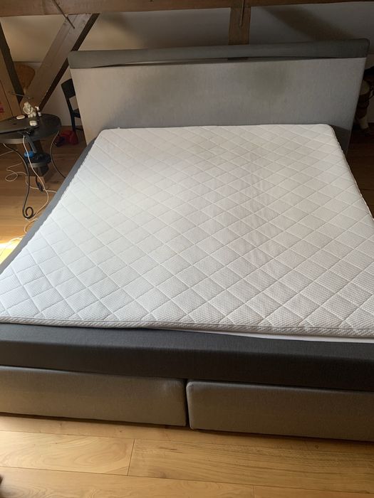 Pat 200/200 complect cu saltea/ posibil variante