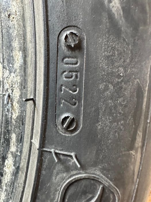 vand cauciucuri 245/40/19