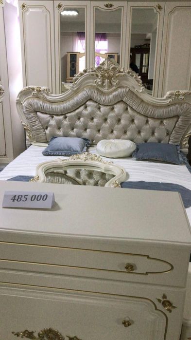 Спальный гарнитур б/у