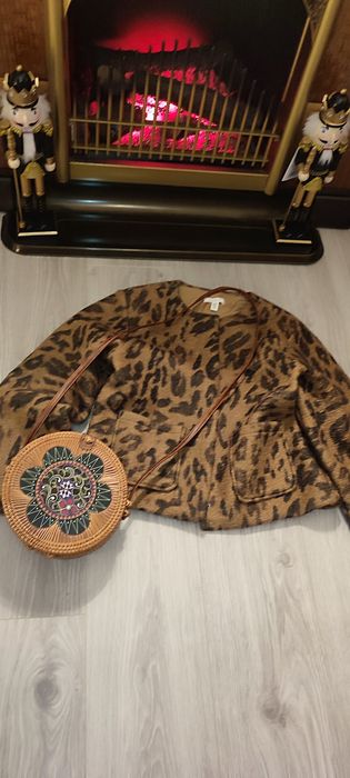 Blazer sacou HM mărime oversize, cu eticheta, gros, model actual