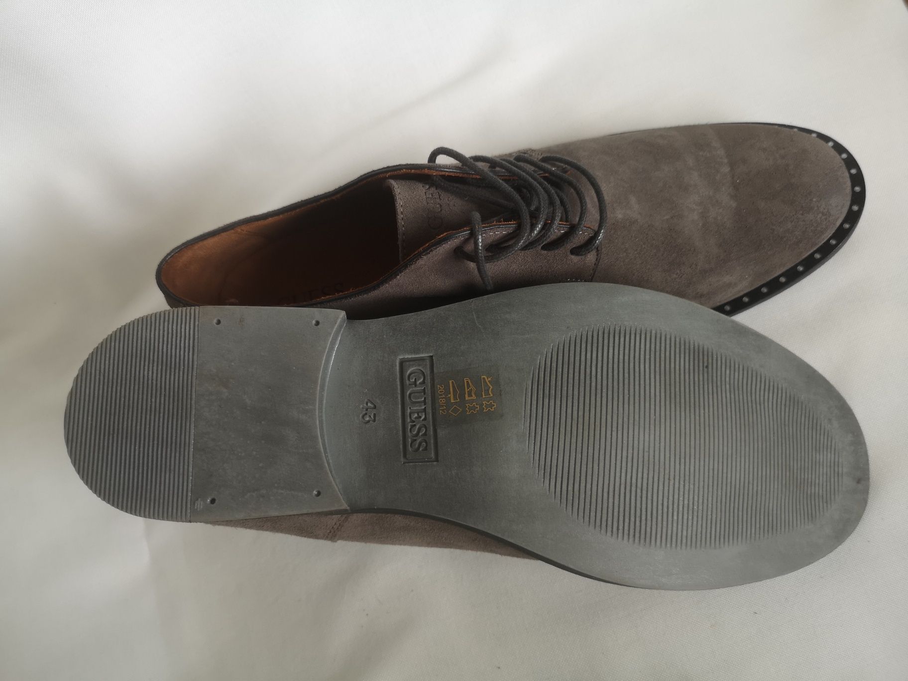 Guess, нови мъжки обувки, номер 43