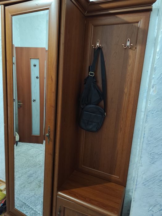 Продам прихожую в хорошем состоянии