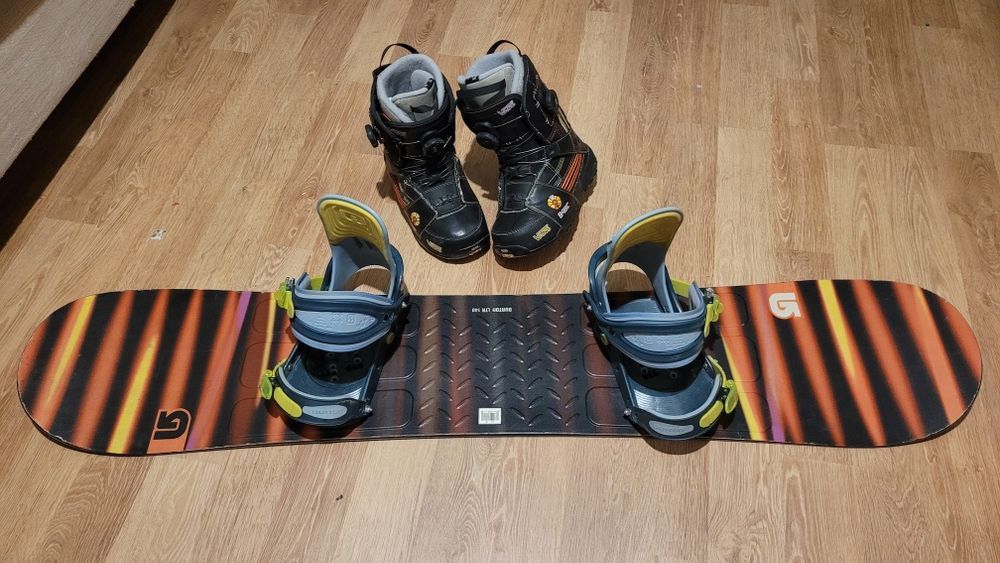Placa snowboard Burton 140 + legaturi Burton + boots dublu BOA DC 37