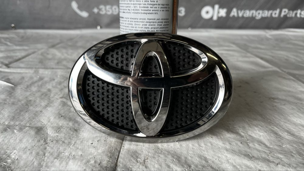 2 броя емблема Toyota Auris 2 (2012-2018)