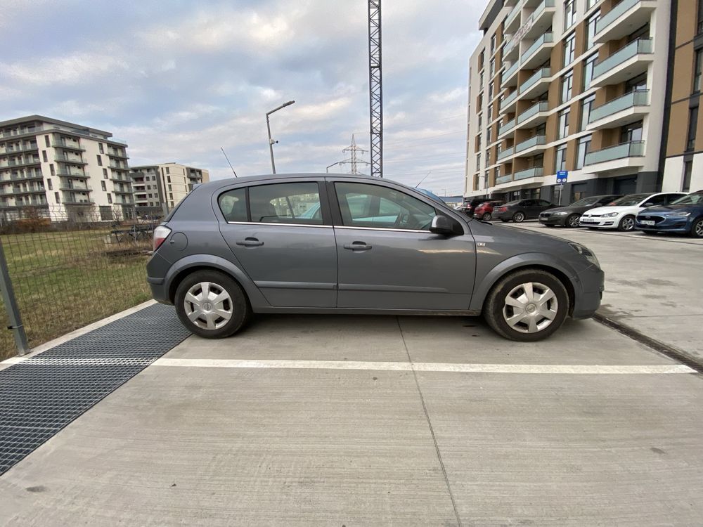 Opel Astra H 1.6 Benzina 2004