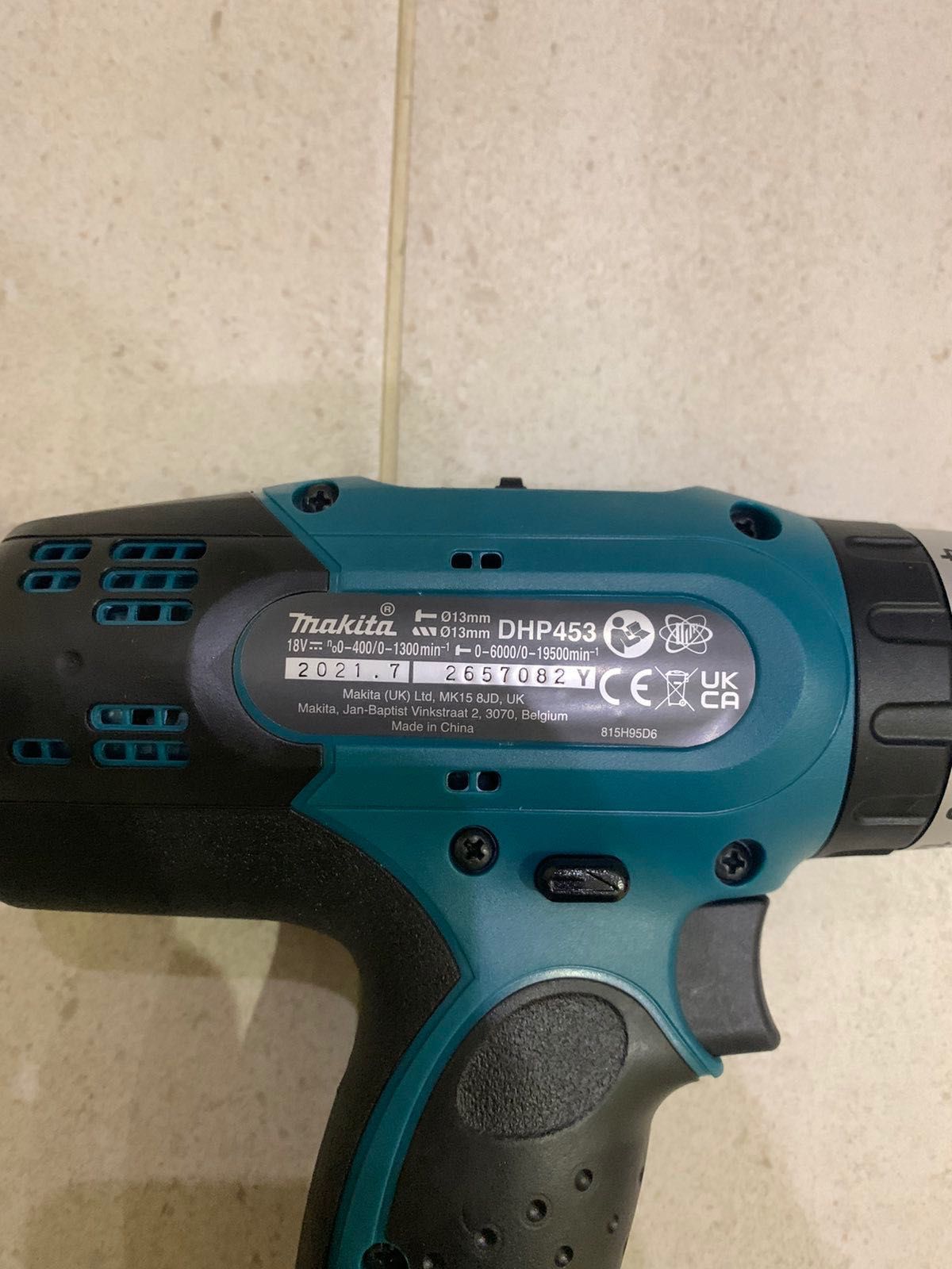 Винтоверт Makita DHP453