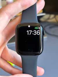Apple Watch Series 9 / 45 mm / Black
