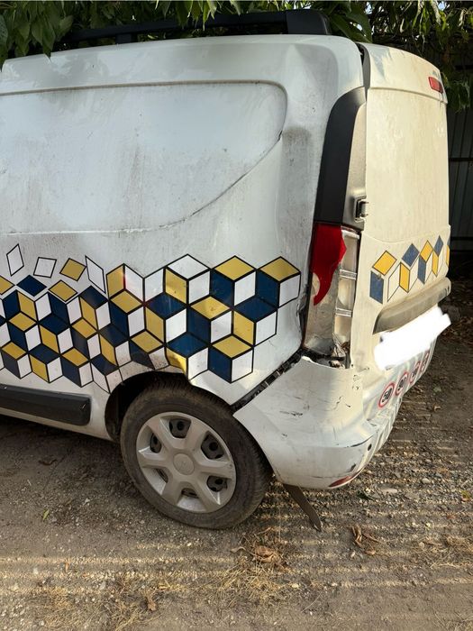 Dacia Dokker avariat