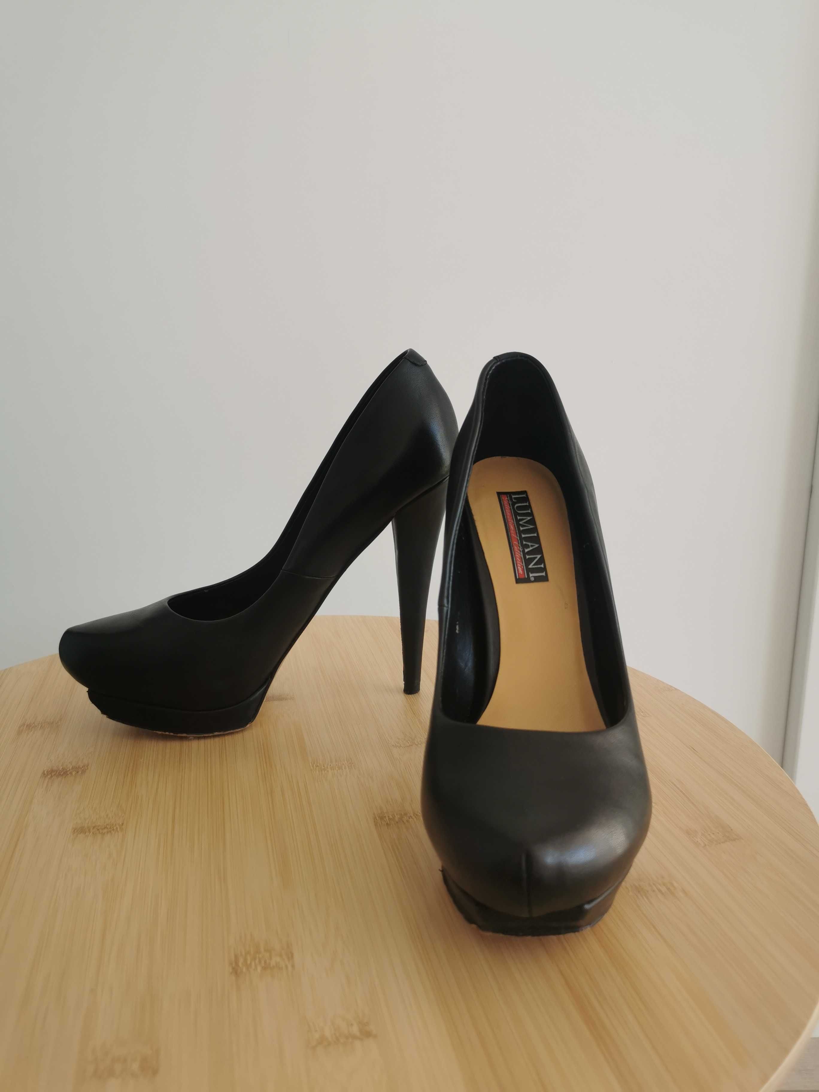 Елегантни обувки с висок ток - Lumiani  36 номер