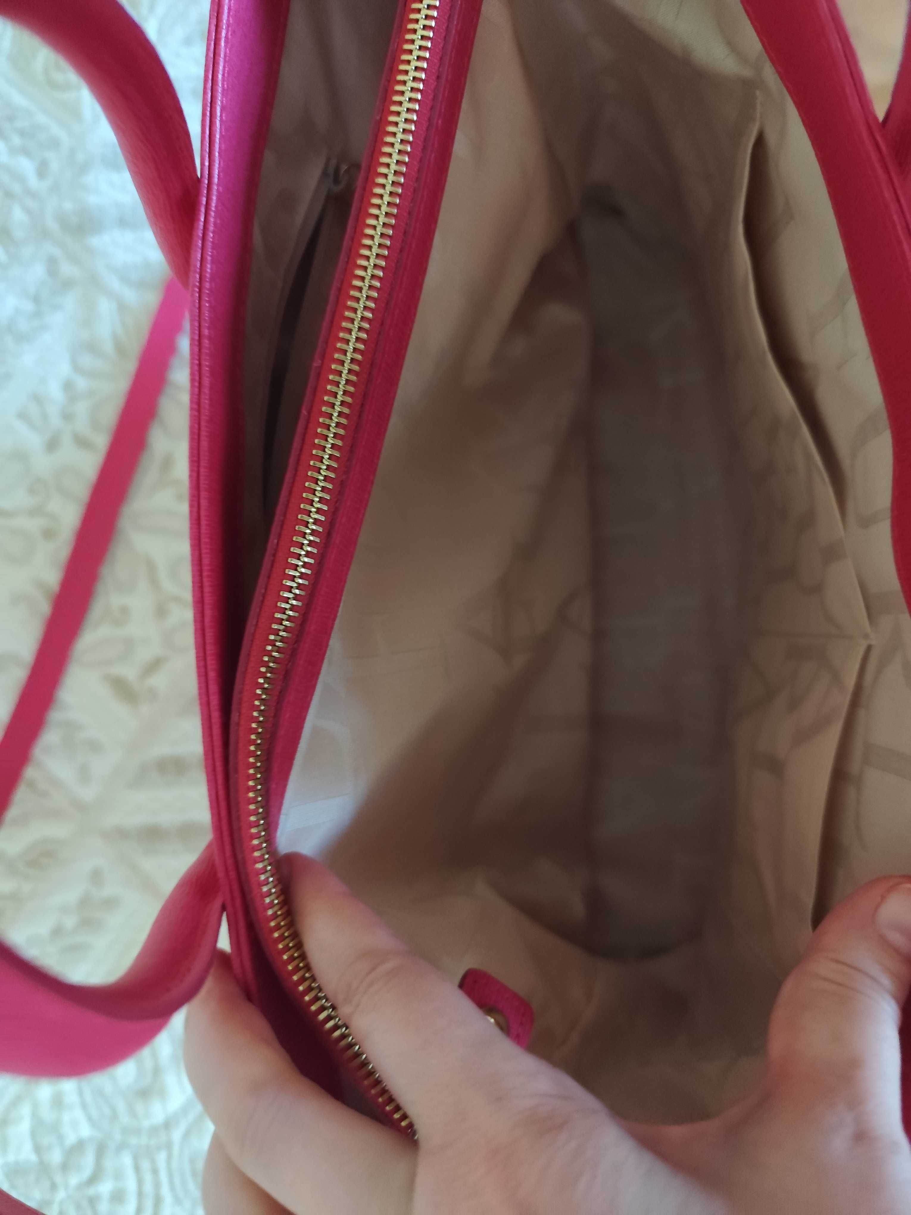 Furla в цвят fuchsia