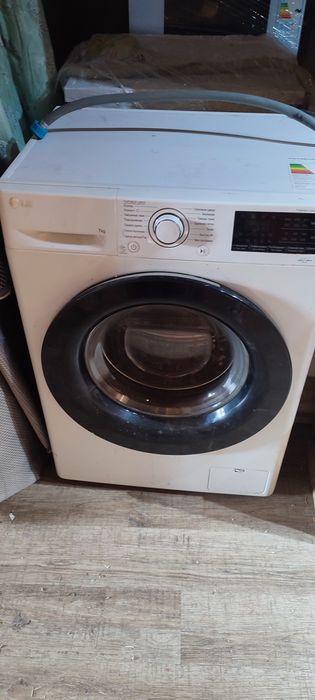 Стиральная машина автомат