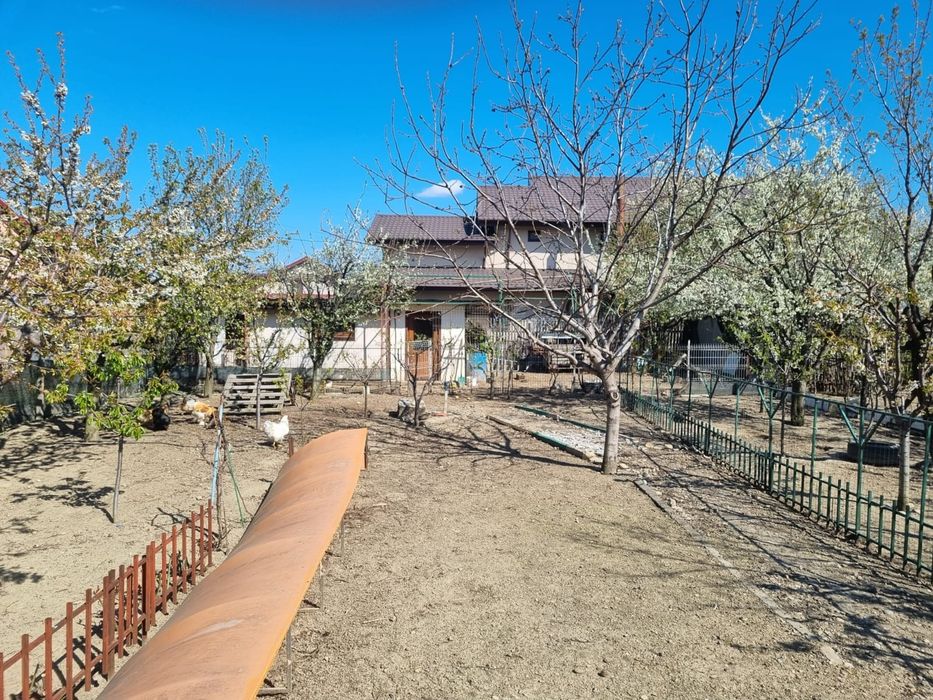 Vand teren intravilan focsani, utilitati