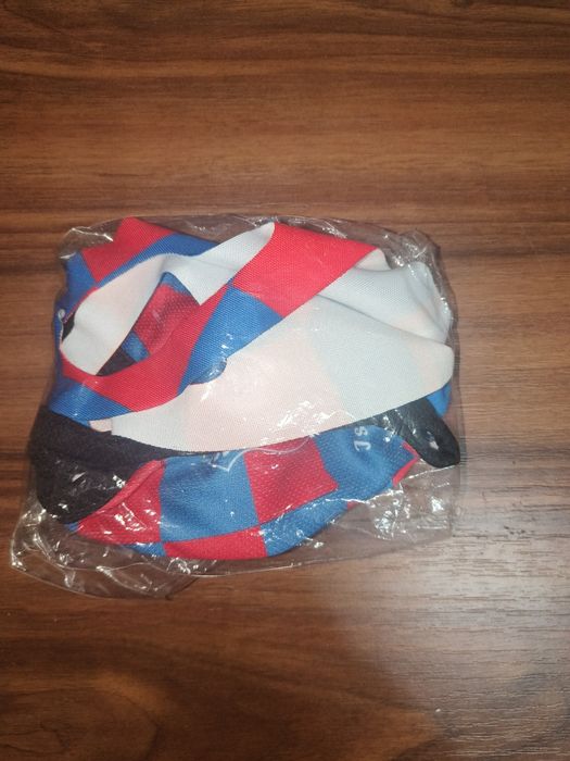 Vând mască Steaua București suporteri