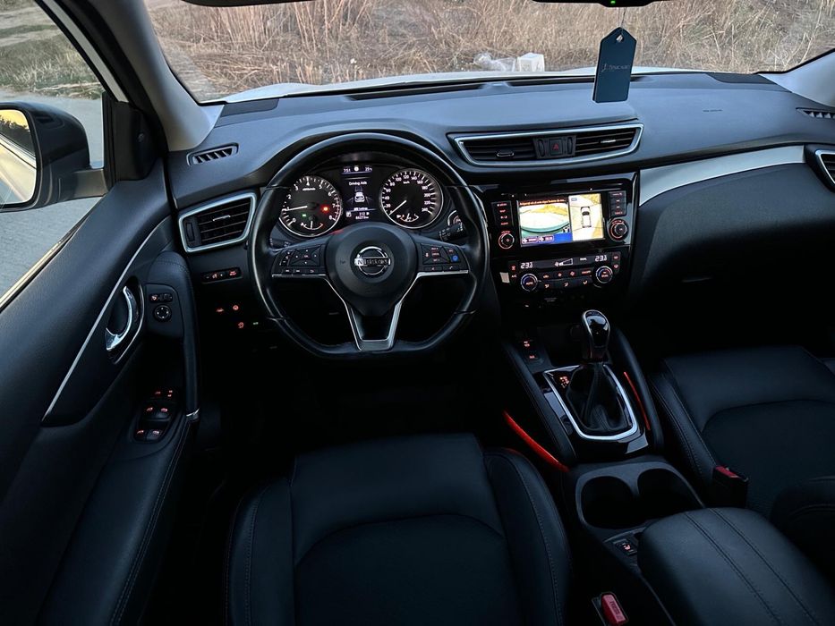 Nissan Qashqai J11 TEKNA / Full Led/ DCT/ Panoramic