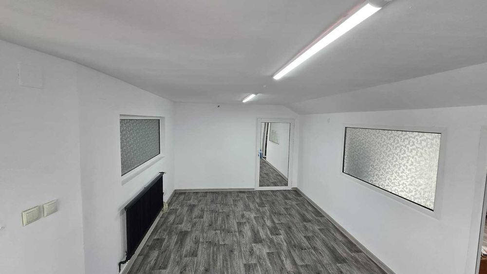 Închiriez spații pentru birouri – Calea Feldioarei 80, Brașov