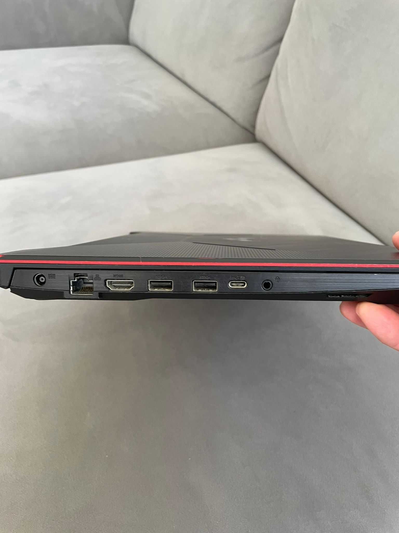 Vand laptop ASUS TUF FX506LH – i7-10870H /GTX 1650 /512GB SSD/8GB RAM