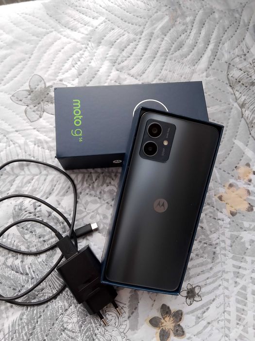 Продавам Motorola g14