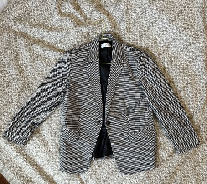 Комлект дамско сако и панталон Mango