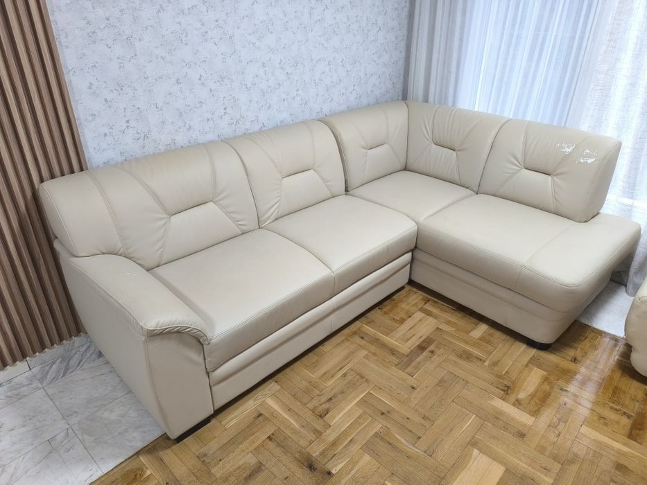 Разтегателен диван с ракла