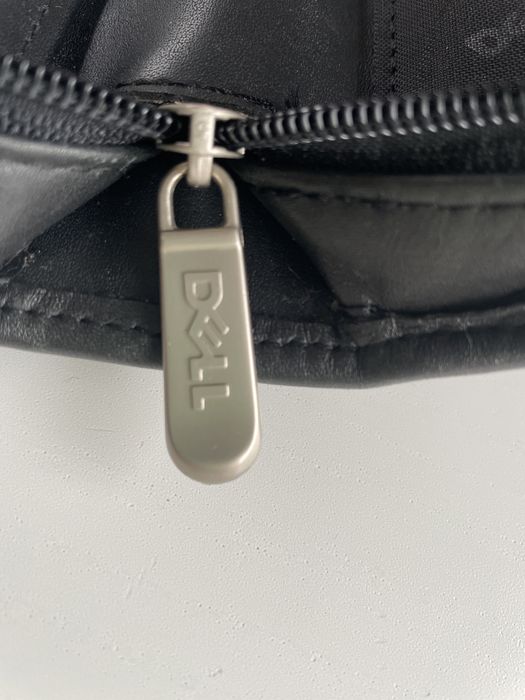 Оригинална кожена чанта на Dell за лаптоп