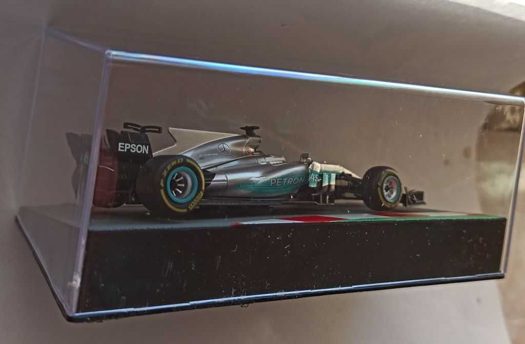 Macheta Mercedes F1 W08 Hamilton Campion Formula 1 2017 - Altaya 1/43