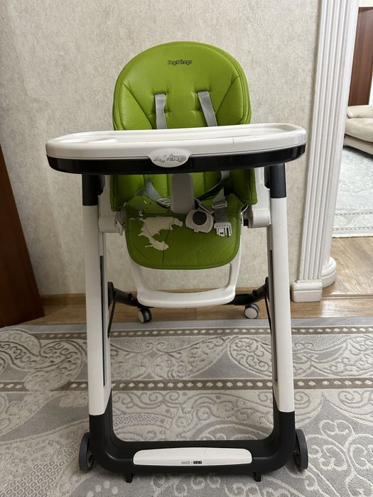 Детский стульчик для кормления Peg Perego