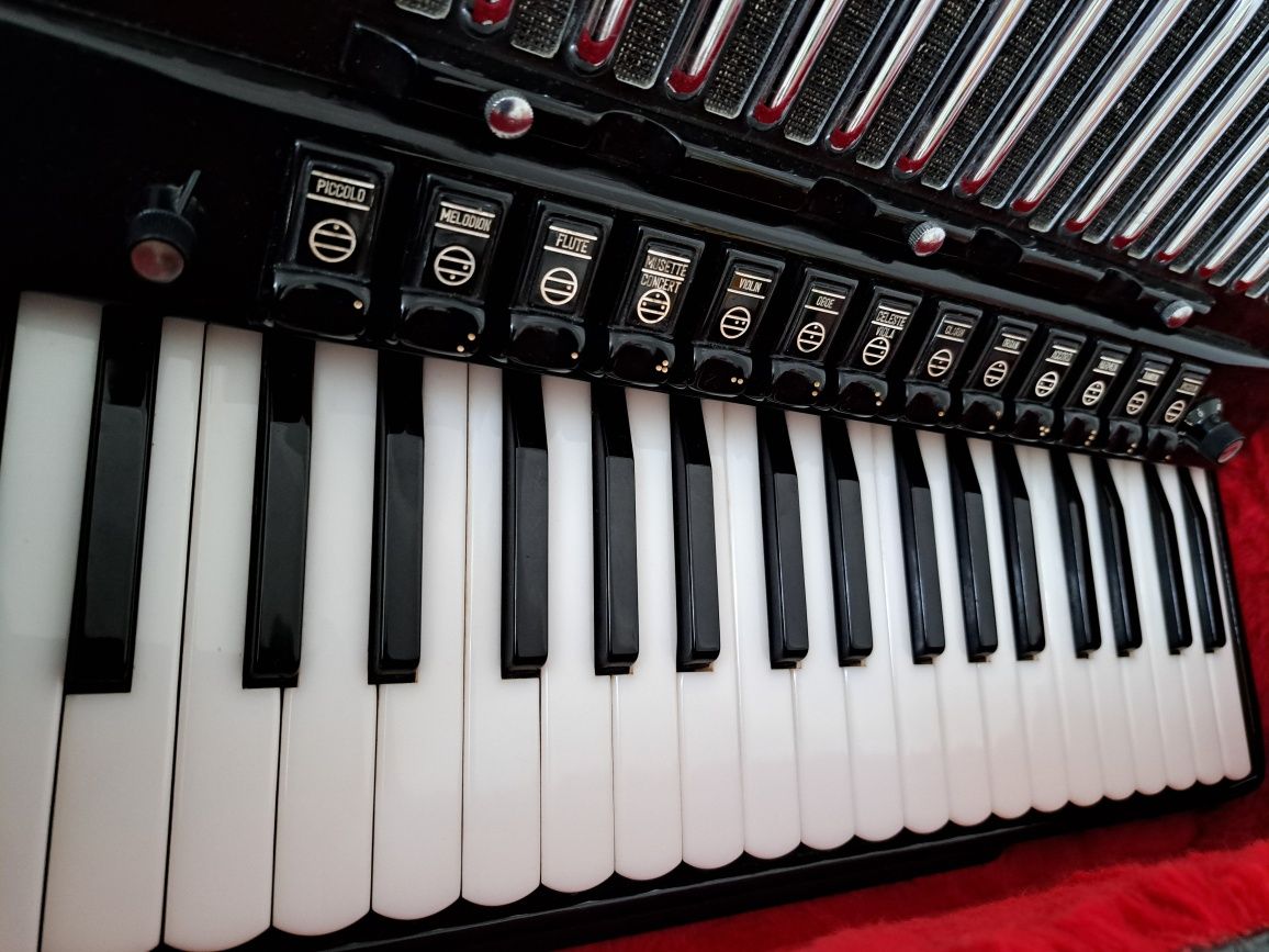 Acordeon morbidoni tonaveri