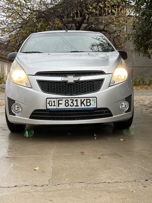 Spark moshinasi sotiladi 5000 kelishadigan joyi bor