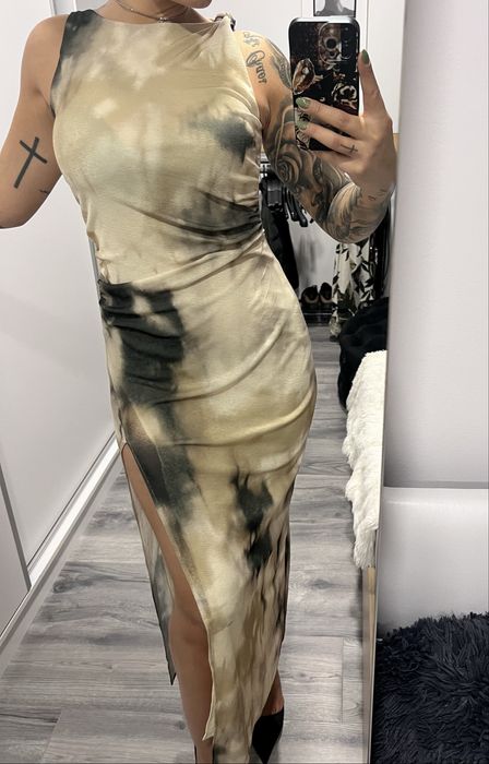 Дамски рокли различни модели