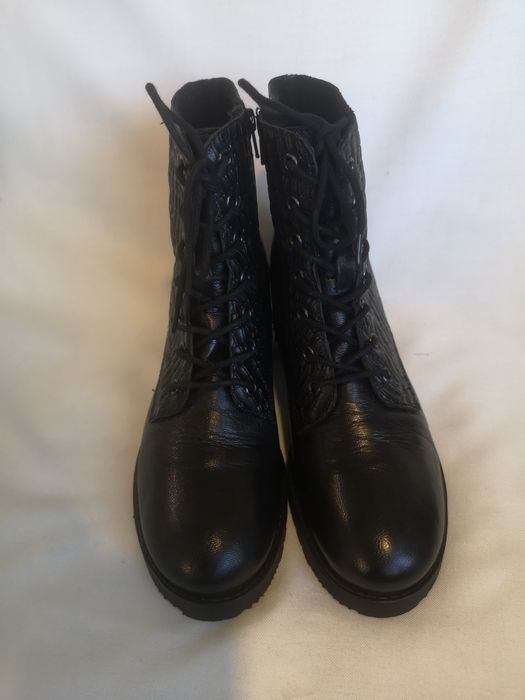 Боти естествена кожа, номер 40.5