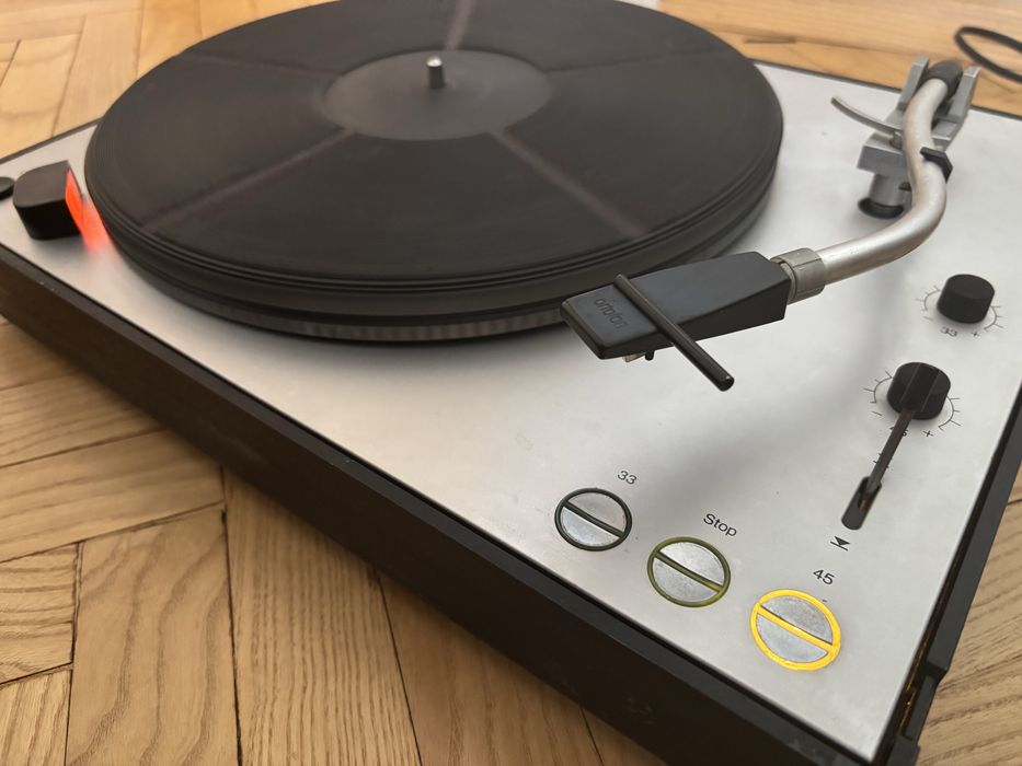 Грамофон Telefunken S500