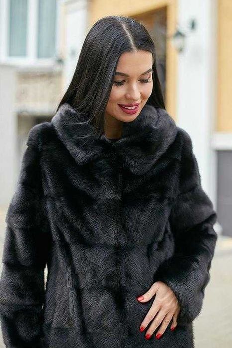 Haină din Blană de Vizon 2in1  , Haină de nurcă,  culoare negru