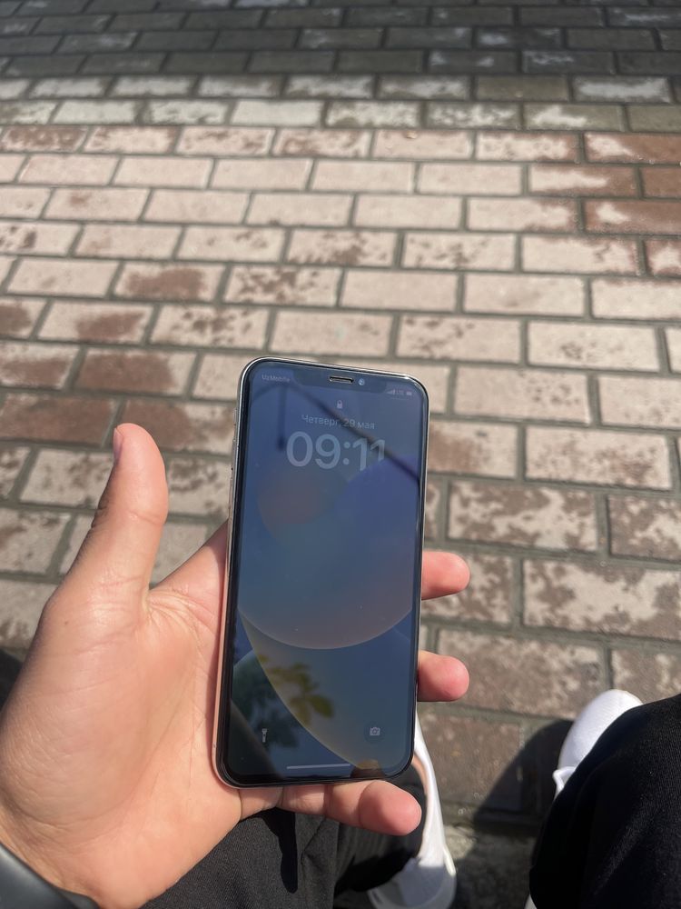 Iphone x yaxshi holatda