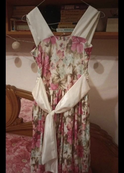Rochie elegantă de vară pentru ocazii speciale