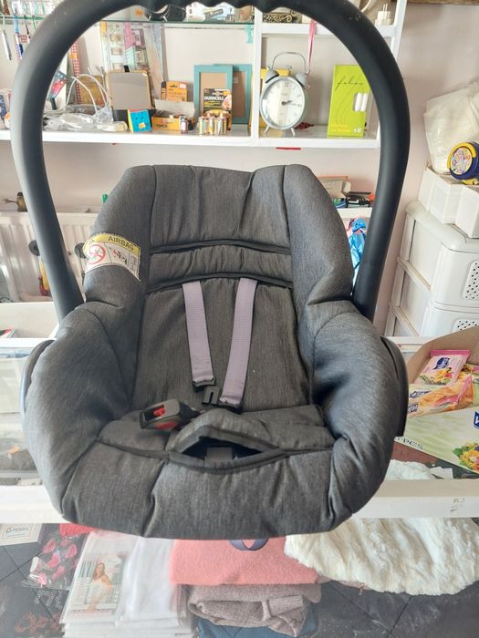 Детско столче за кола
