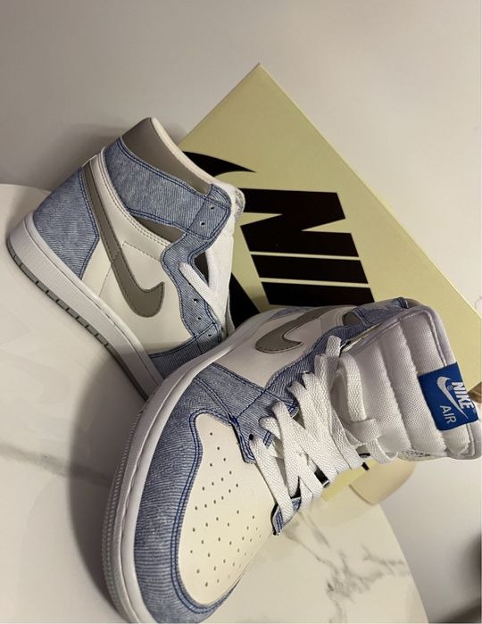 Jordan 1 hyper royale