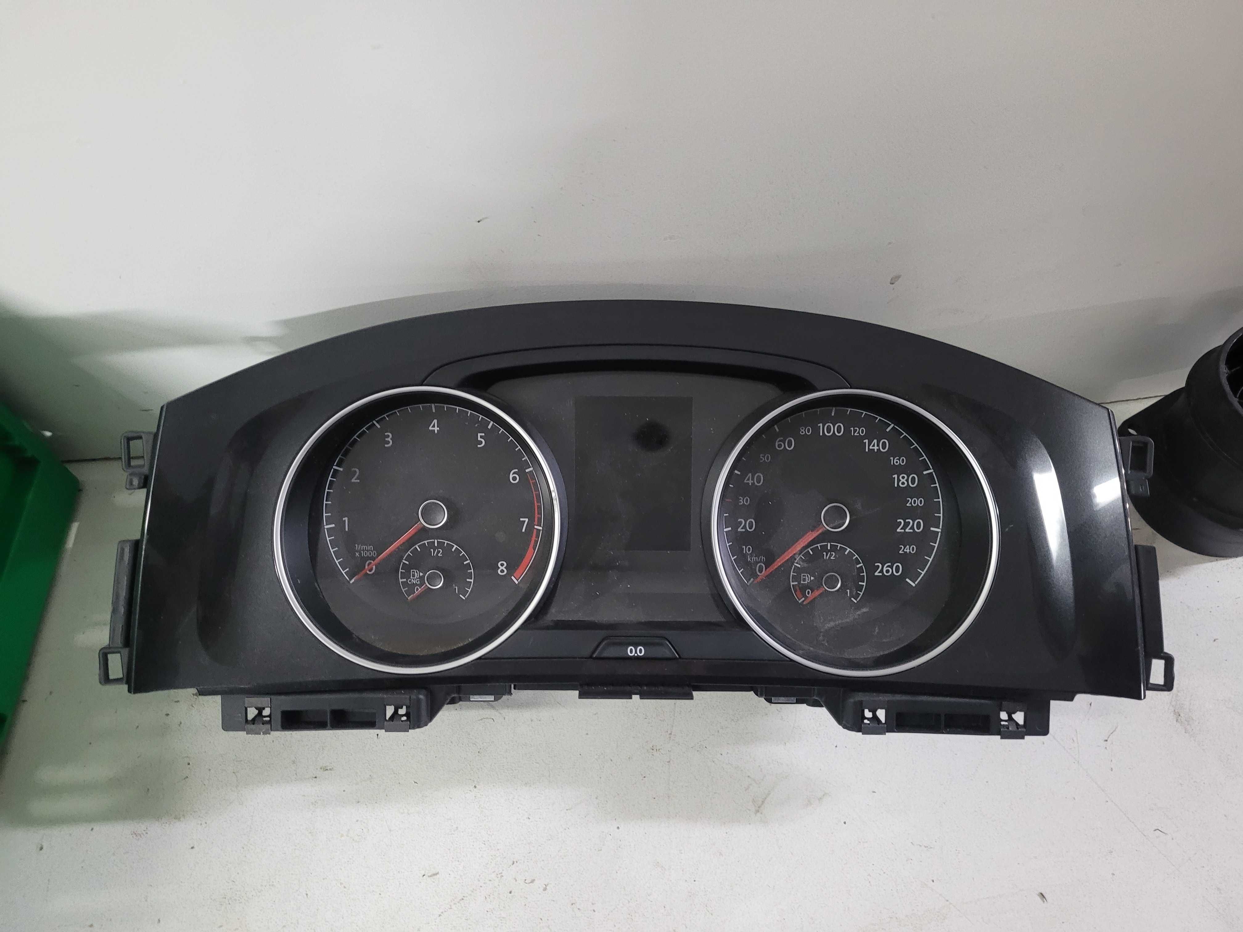 Ceasuri bord VW Golf 7 1.4 TSI 5G1920752C