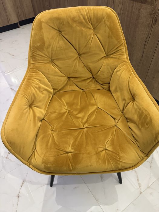 Scaun living tapitat