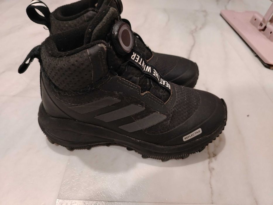 Зимни боти Адидас
